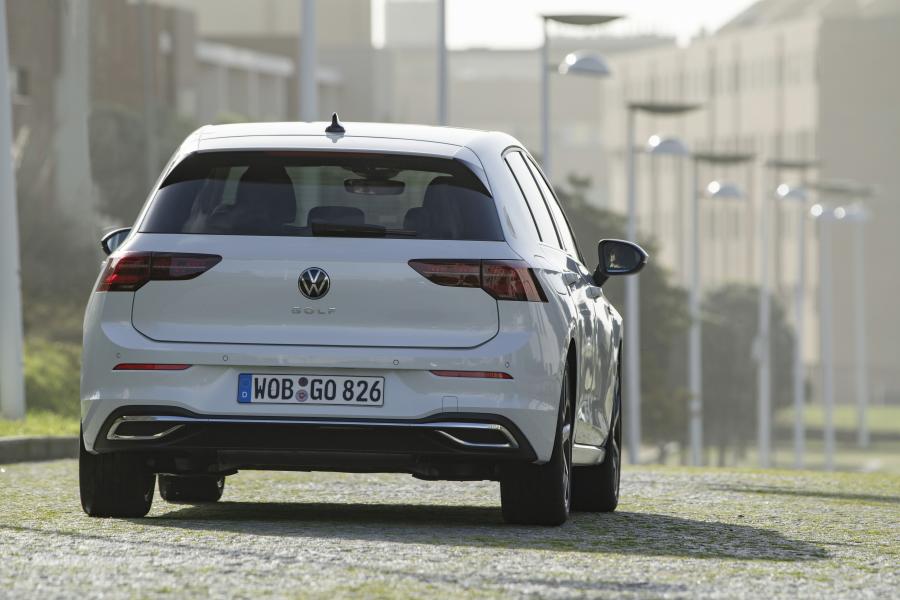  Volkswagen Golf Style 2020 года  (WW) (фото 82 из 97)